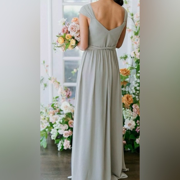 Revelry Bridesmaid Dress- Emma in Silver Sage - Picture 4 of 4